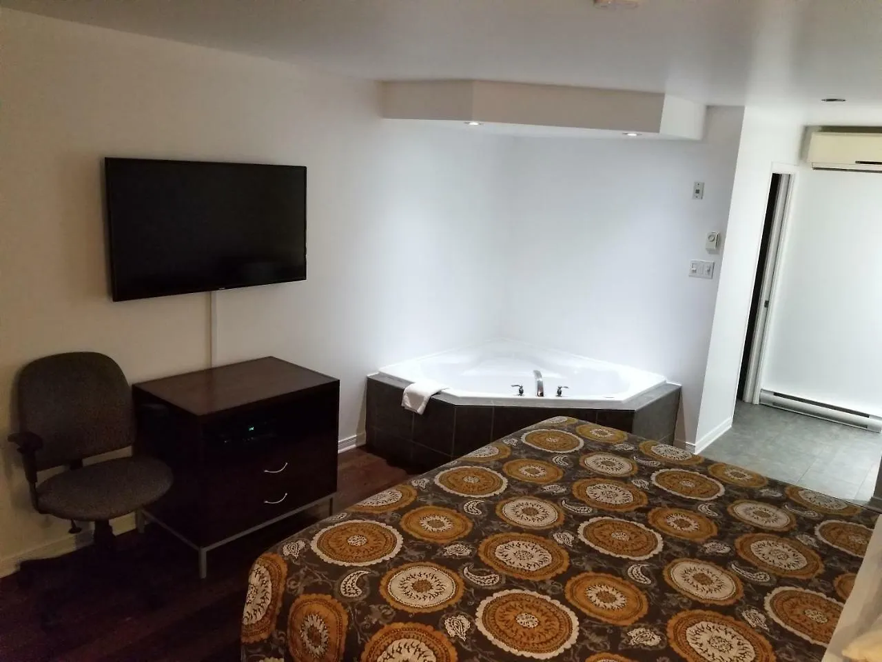 ** Motel Meilleure Auberge Gatineau Canada